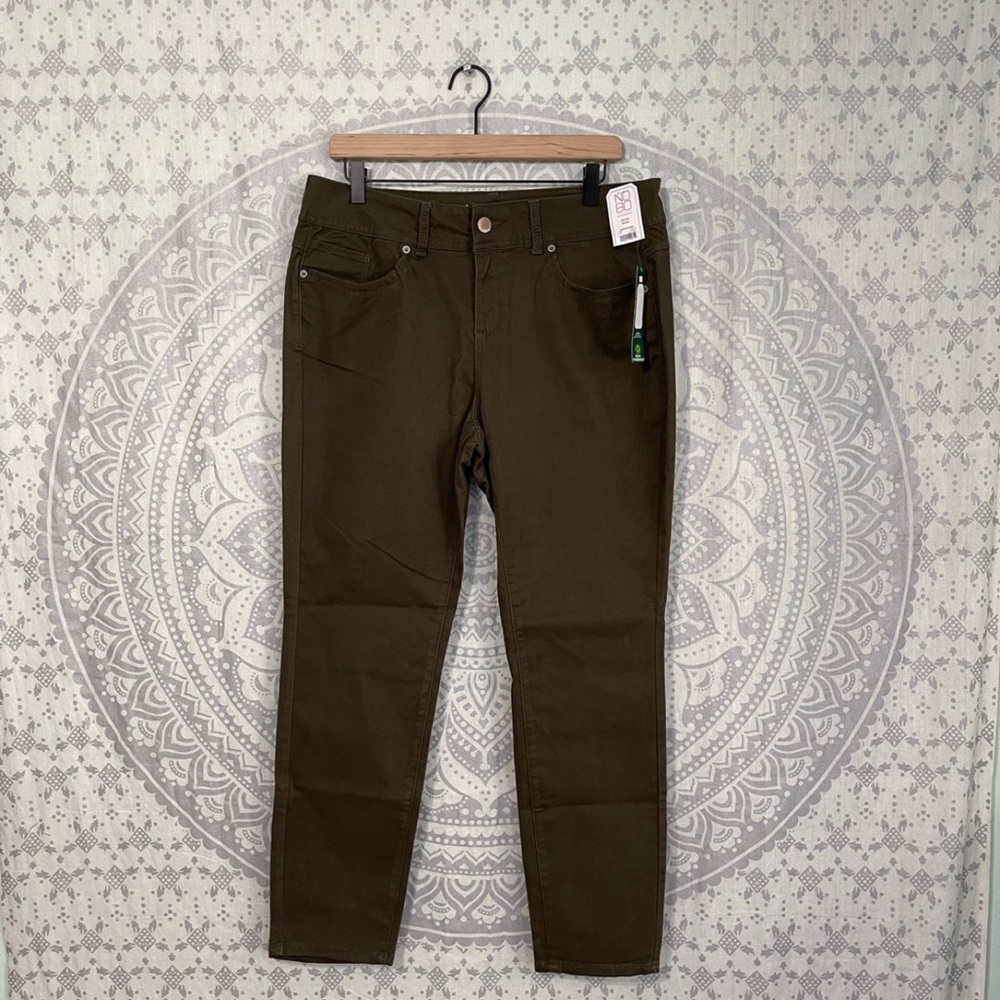 Nwt $18 No Boundaries for Walmart Stretch Skinny Jeans Pants Mid Rise Green 17